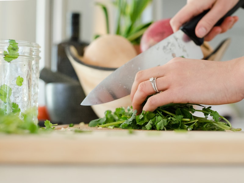 Kitchen utensils and accessories